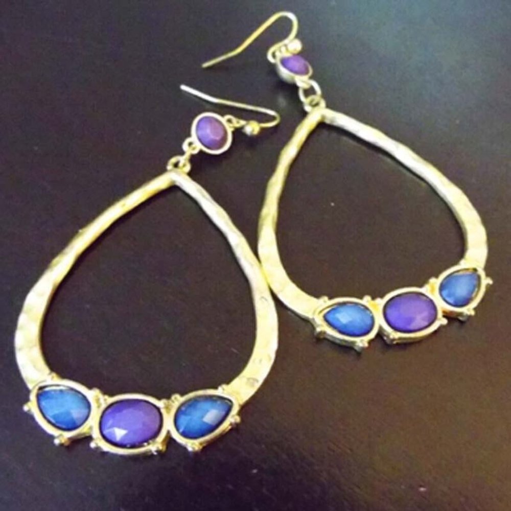 HUGE TEARDROP W/ SHADES OF BLUE & PURPLE FAUX GEMS PIERCED GOLDEN EARRINGS 64